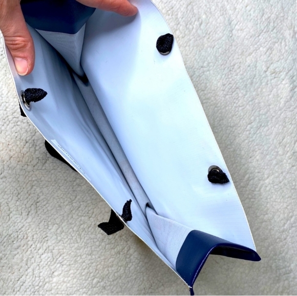 Artisan's Handmade File Folder Tote Bag in FUC - Picture 2 of 5